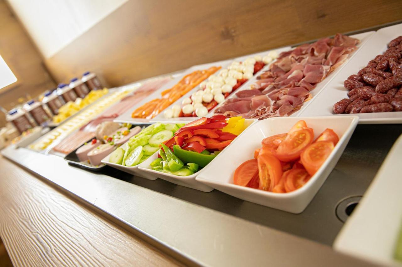 Das Reinisch Hotel - Near Vienna Airport Schwechat Ngoại thất bức ảnh