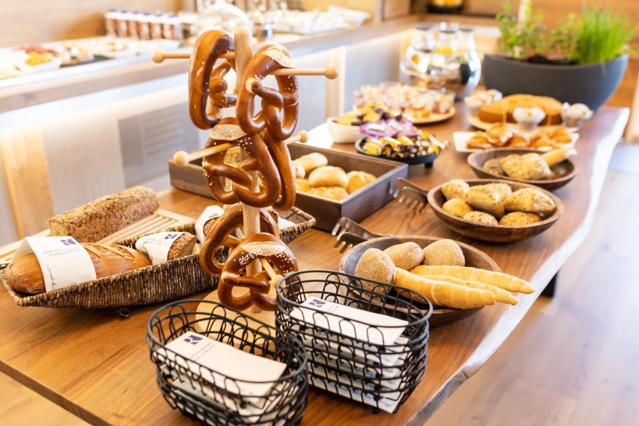 Das Reinisch Hotel - Near Vienna Airport Schwechat Ngoại thất bức ảnh