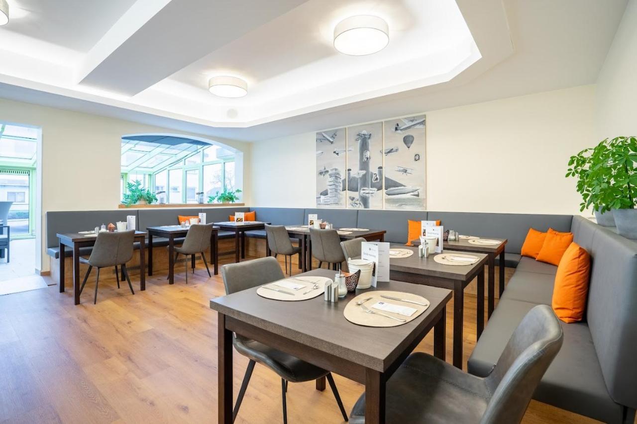 Das Reinisch Hotel - Near Vienna Airport Schwechat Ngoại thất bức ảnh
