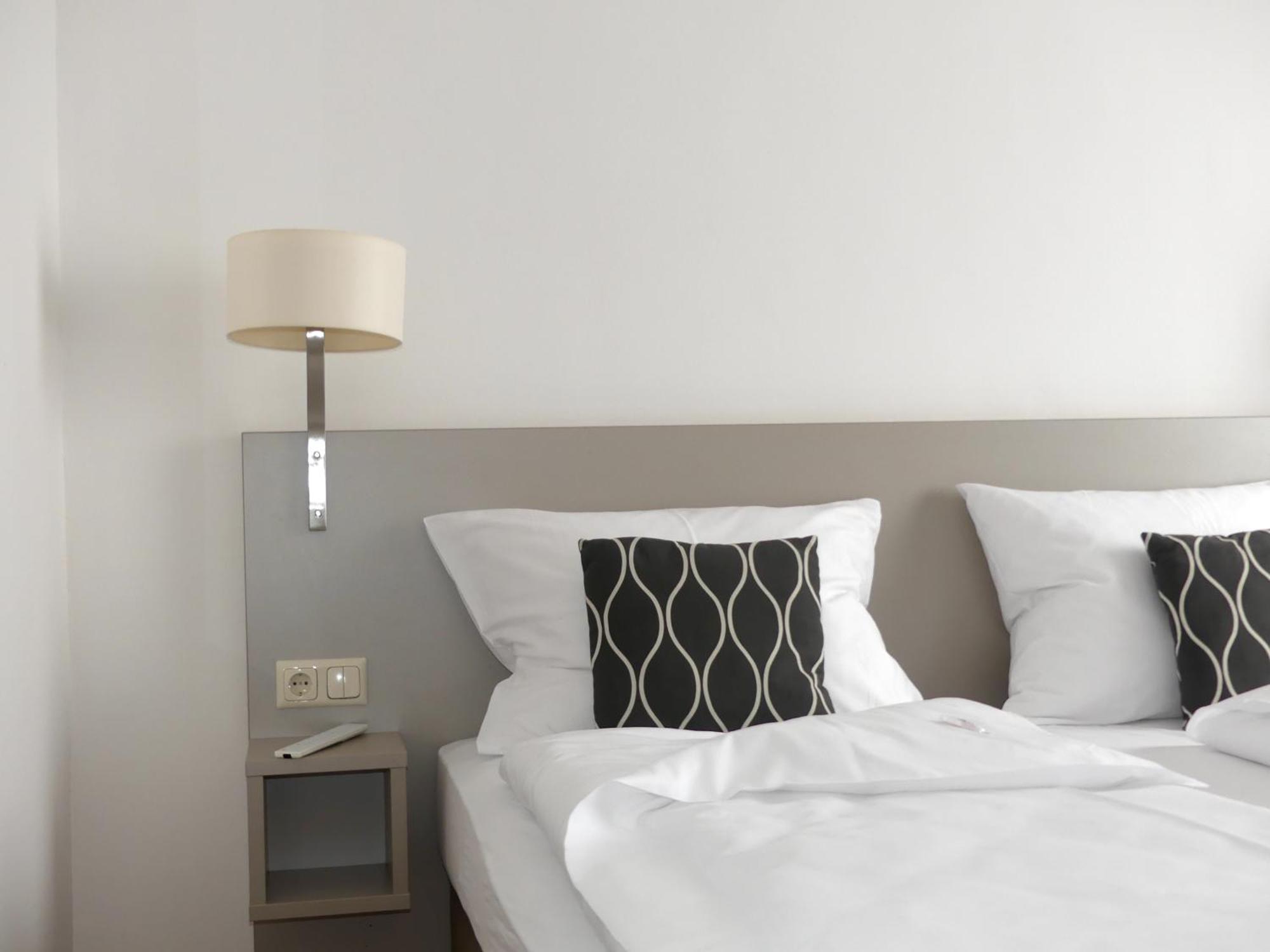 Das Reinisch Hotel - Near Vienna Airport Schwechat Ngoại thất bức ảnh