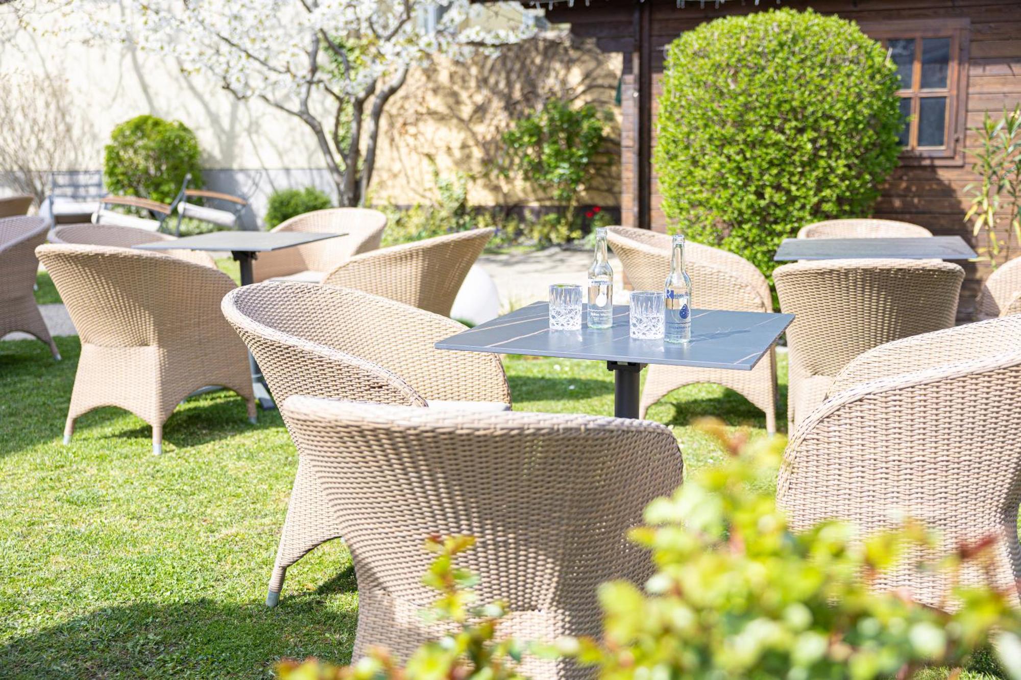 Das Reinisch Hotel - Near Vienna Airport Schwechat Ngoại thất bức ảnh